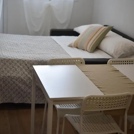 Scrovegni Apartment *